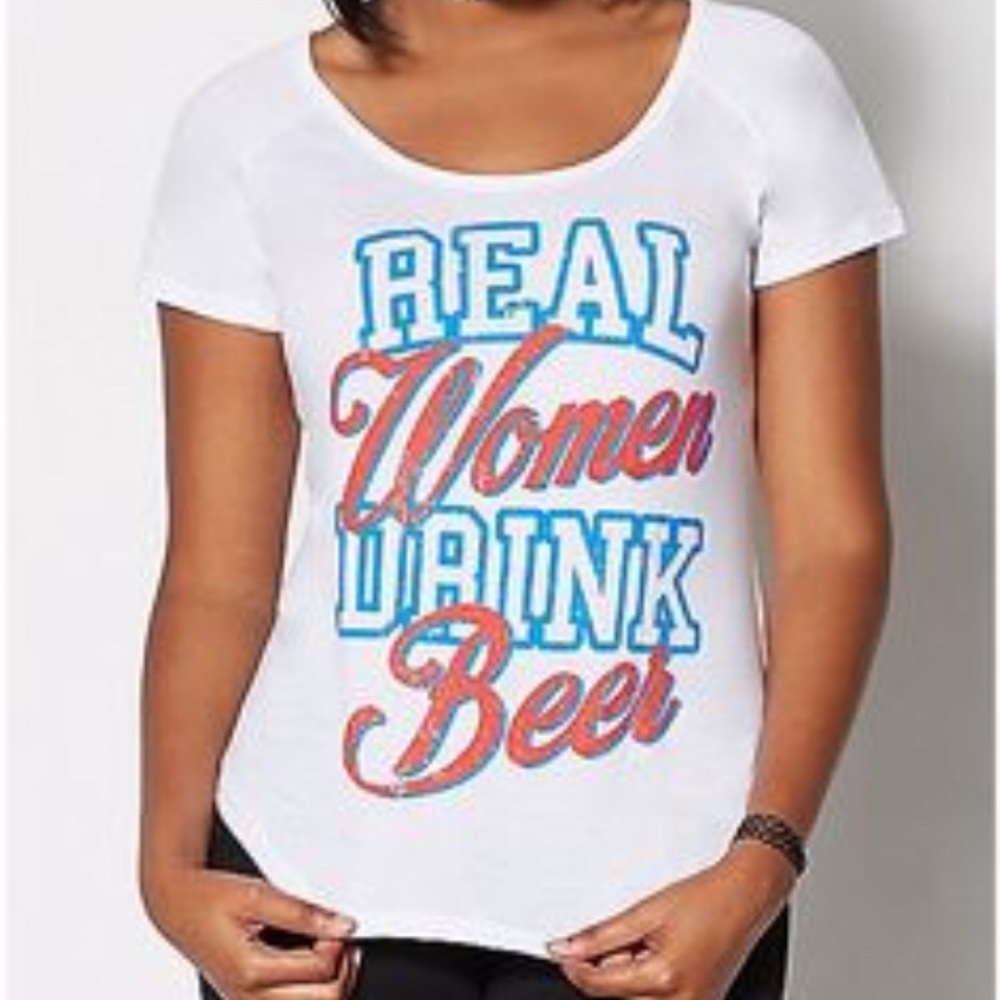 Real Women Drink Beer T-Shirt Size Large